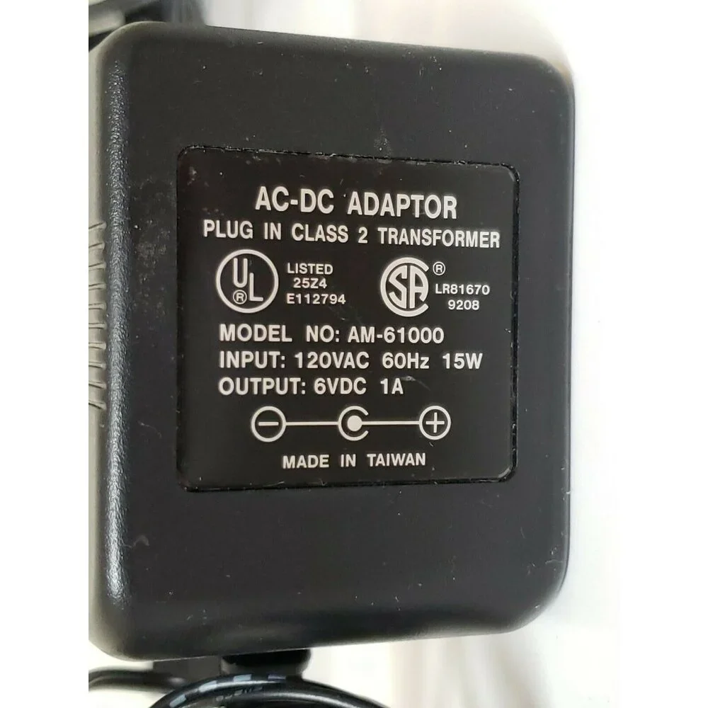 Lenmar Camcorder Battery Pack for Sony 8mm Handycam Video Adapter Charger Case